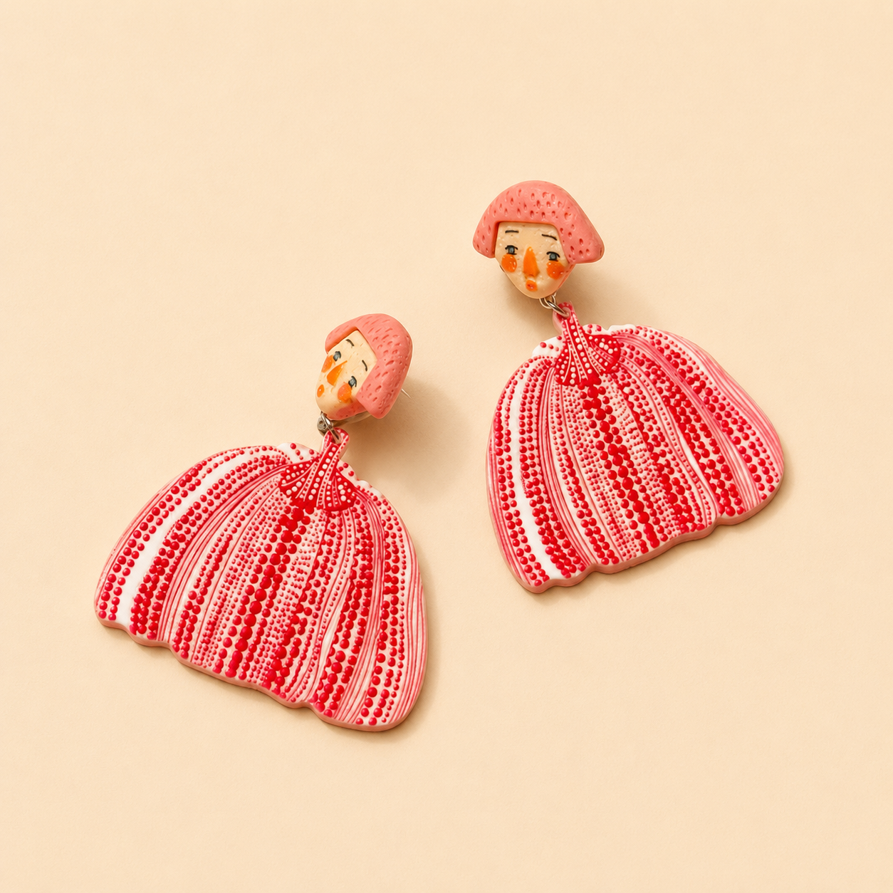 Boucles d’oreilles faites à la main – style Yayoi Kusama