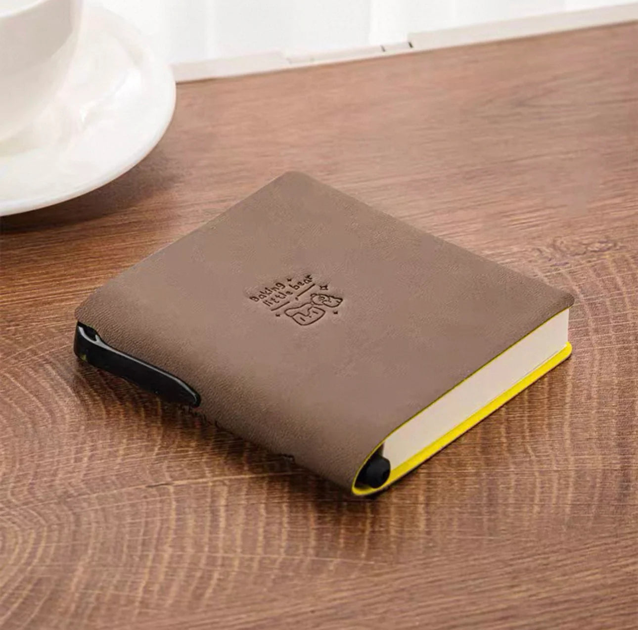 Carnet de poche Ourson pâtissier – Pages vierges avec porte-stylo