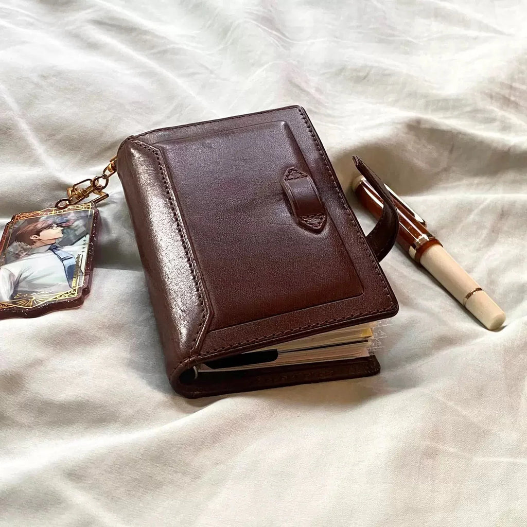 Carnet à anneaux – couverture en cuir avec bouton, style rétro