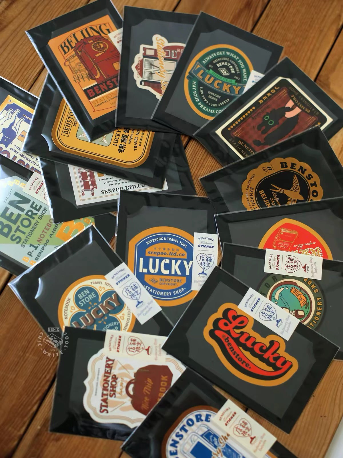 Lot de stickers par BENSTORE - style étiquettes vintage
